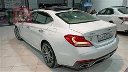 جێنسس G70